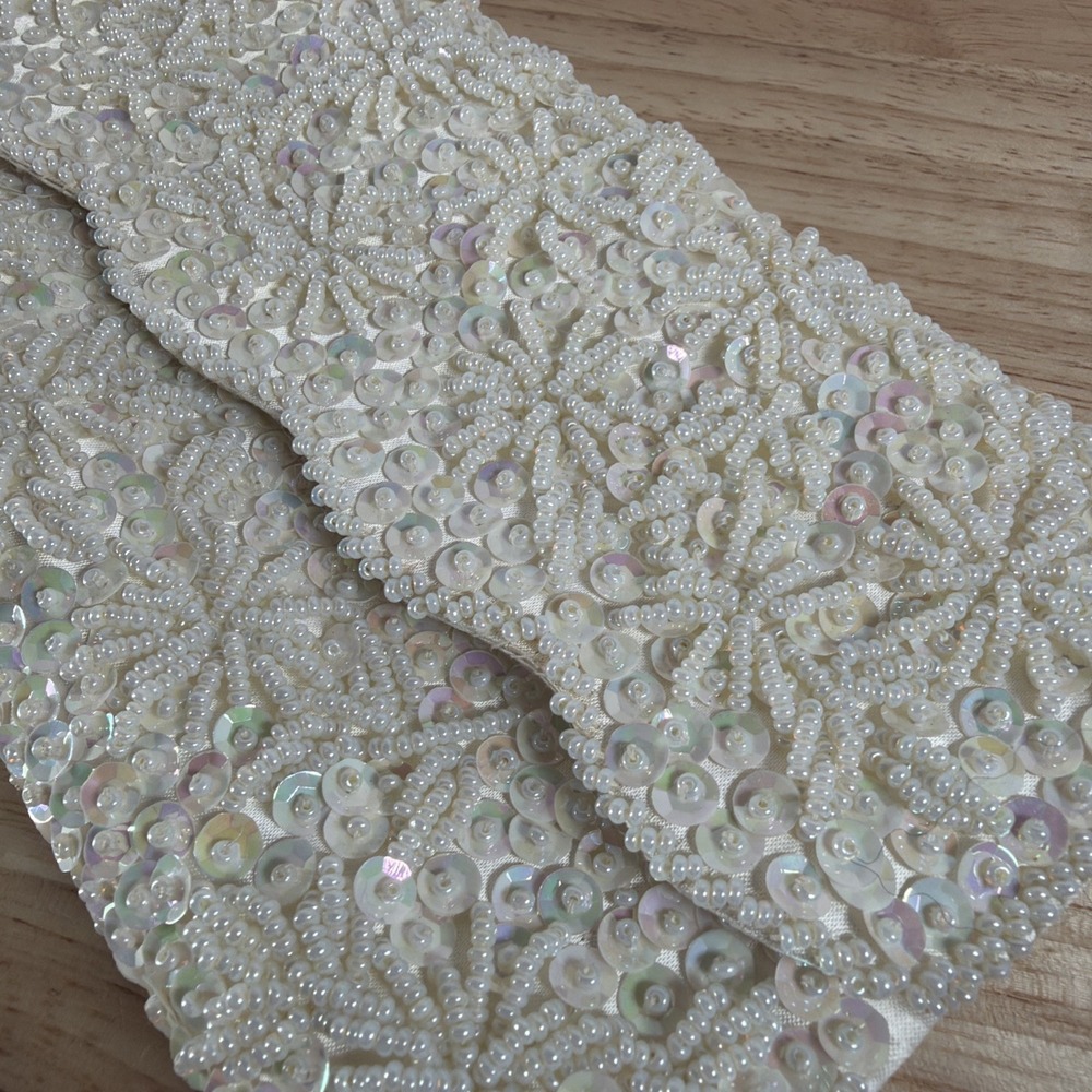Vintage Ivory  Iridescent Beaded Purse Clutch Hong Kong Wedding Sequin's - Picture 2 of 7
